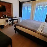 Fanus Karakoey Hotel