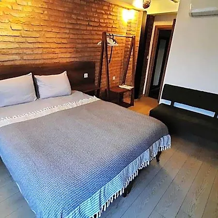 Hotel Fanus Karakoey
