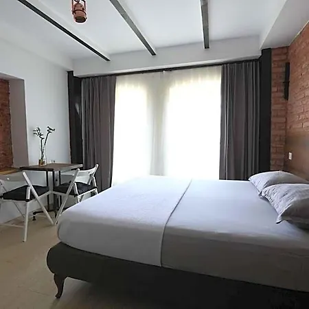 Hotel Fanus Karakoey
