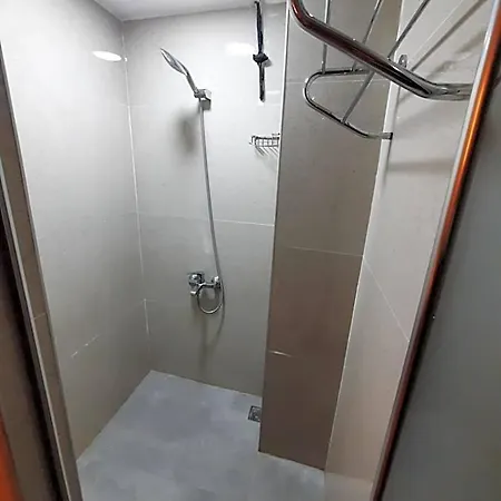 Hotel Fanus Karakoey *