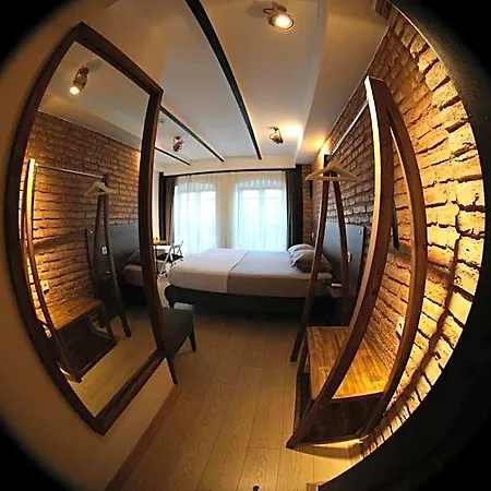 Hotel Fanus Karakoey