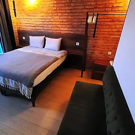 Hotel Fanus Karakoey