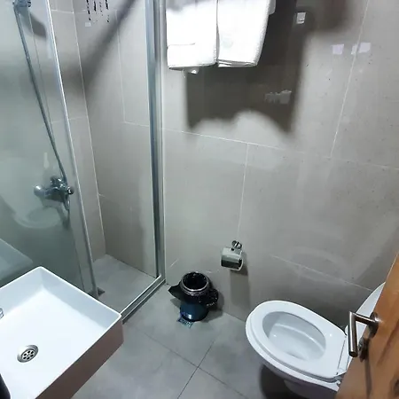 Otel Fanus Karakoey
